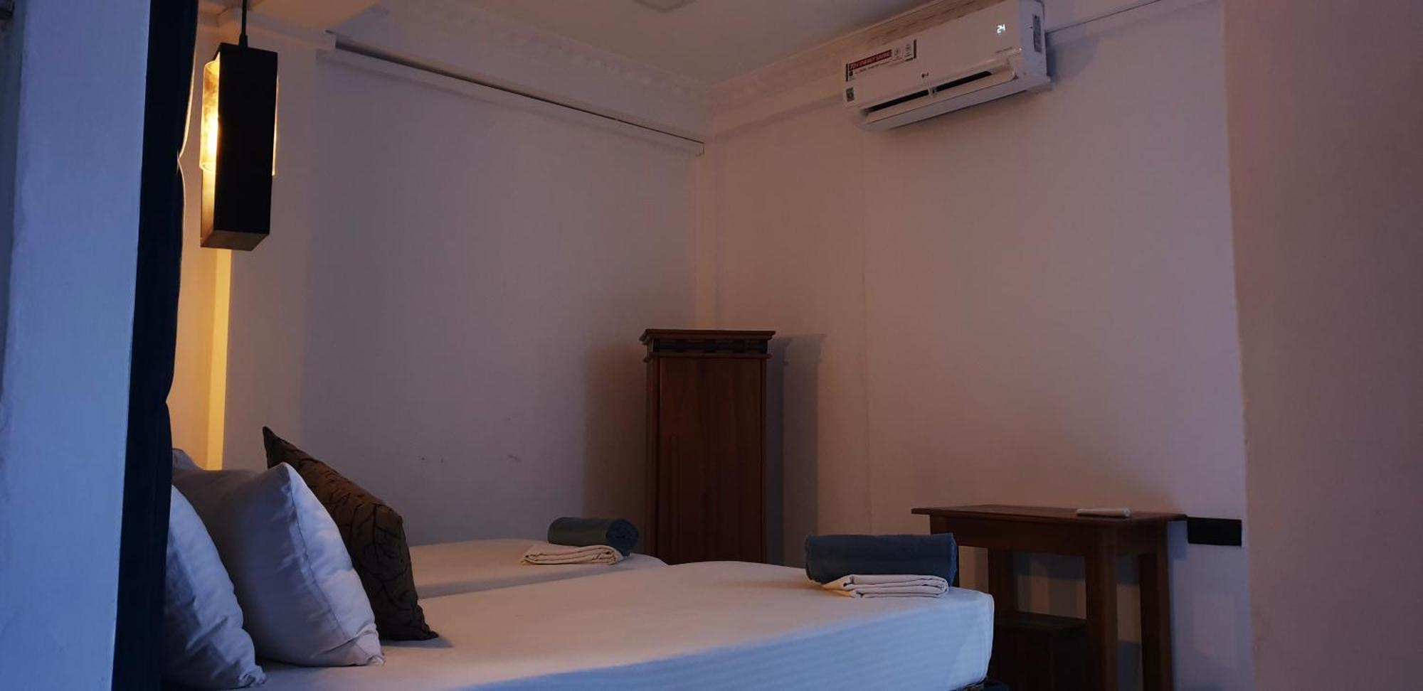 Kandy Tower Inn Bagian luar foto